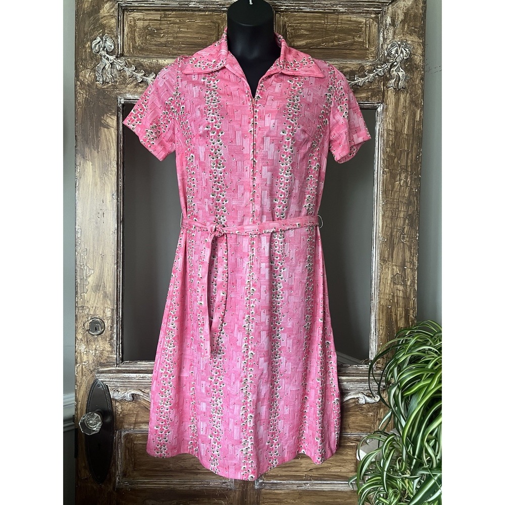 Vintage 70's Pink Polyester Floral‎ Belted Zip Collared Midi Dress M/L